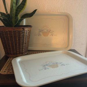 Vintage Hallmark Floral/Cottagecore Basket Metal Luncheon Trays